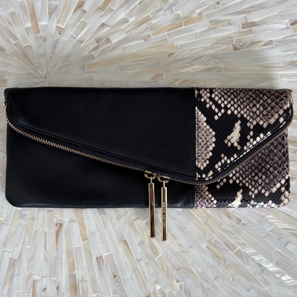 Henri Bendel Clutch/Bag - Picture 1 of 11